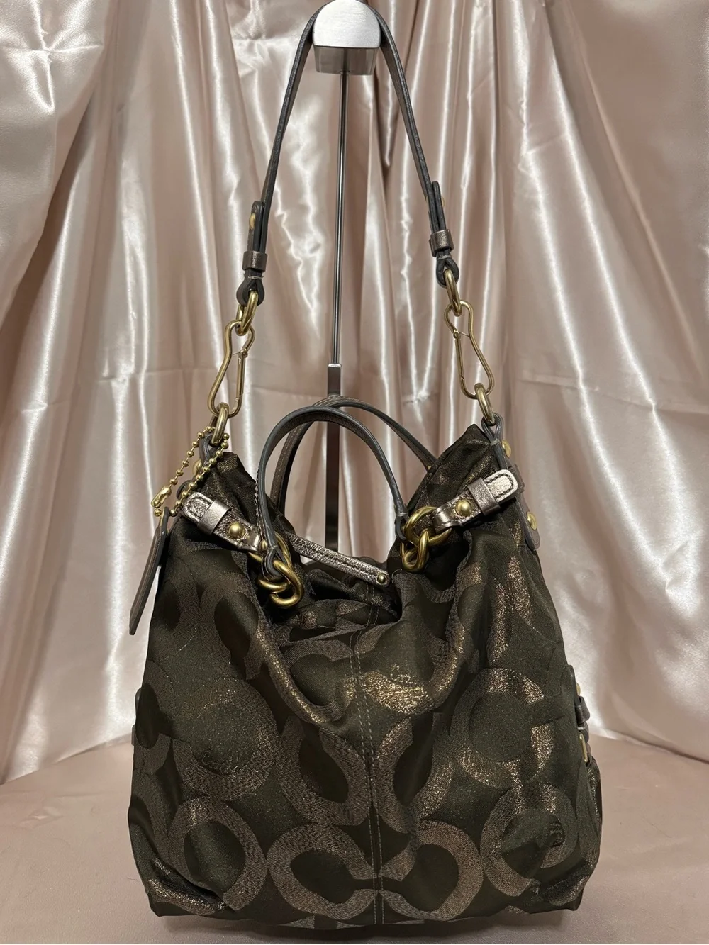 Coach Opt-Art Lurex Brooke Signature Jacquard Chain-Handle in Olive